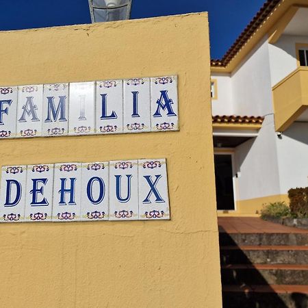 Villa Familia Dehoux Camacha  Zewnętrze zdjęcie